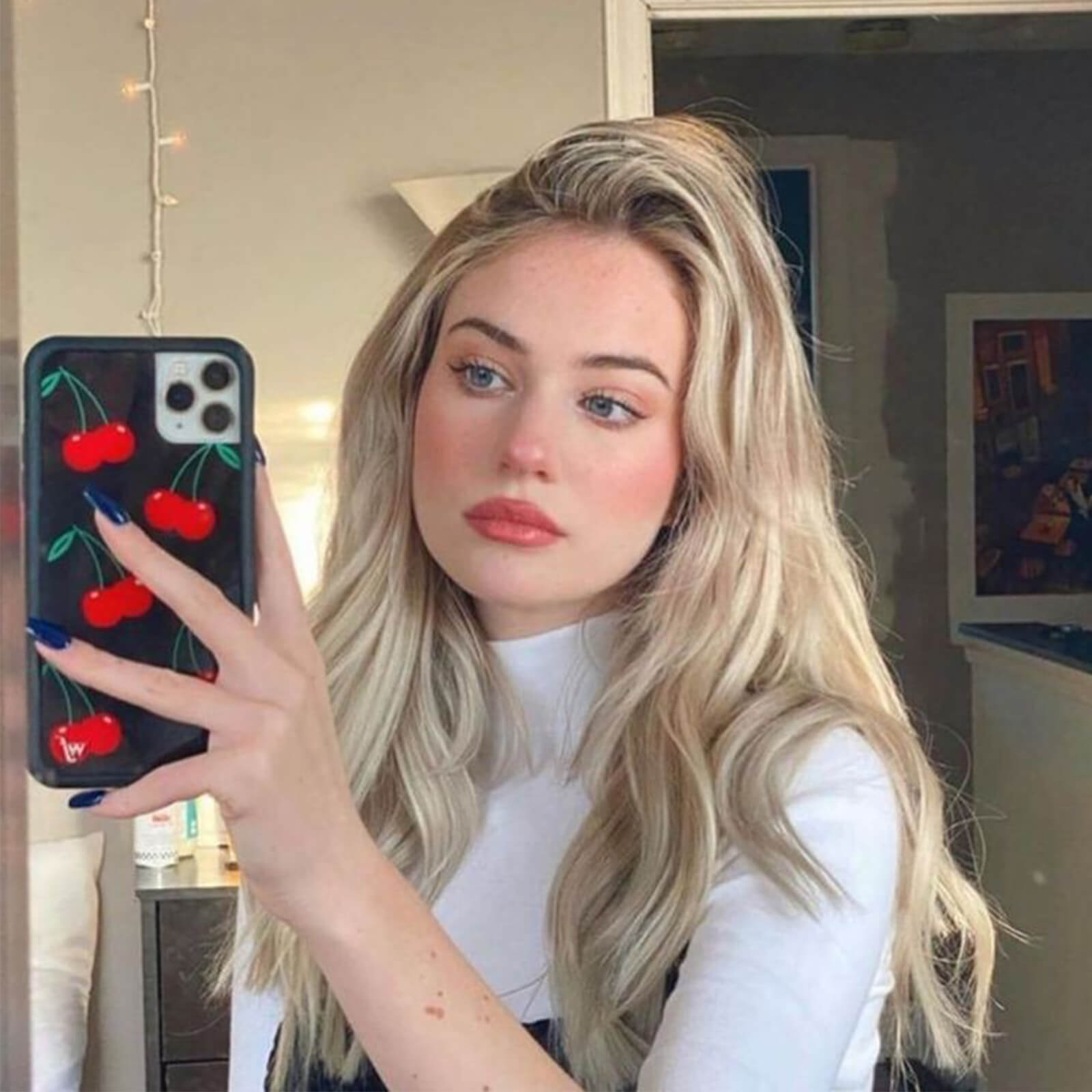 Clip in Extensions Highlighted Ash Blonde With Bleach Blonde